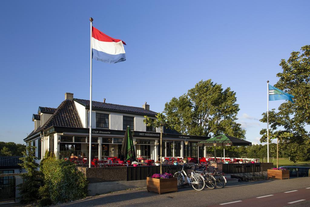 Cafe Brasserie Het Heerenhuis Het Kalf Zewnętrze zdjęcie