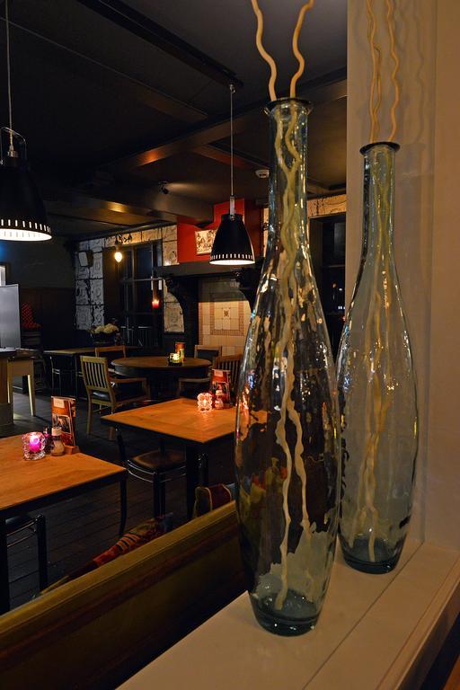 Cafe Brasserie Het Heerenhuis Het Kalf Pokój zdjęcie