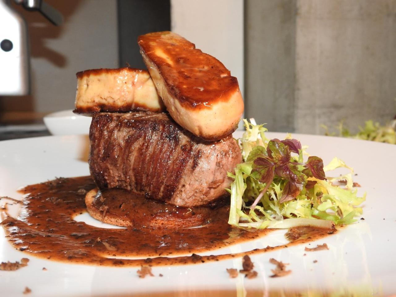 Cafe Brasserie Het Heerenhuis Het Kalf Zewnętrze zdjęcie